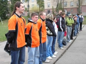 Sprawni jak �o�nierze