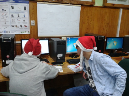 Miko�ajkowe konfigurowanie sieci VLAN - zaj�cia w pracowni 401 - 6.12.2016 kl.3Tia