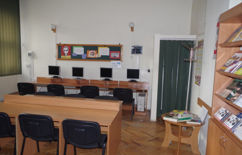 Multimedialne Centrum Informacji w bibliotece ZS3