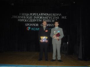 Zdobywca II miejsca wraz z opiekunem