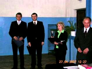 Nagrody i stypendia ufundowa�a firma AGA Light